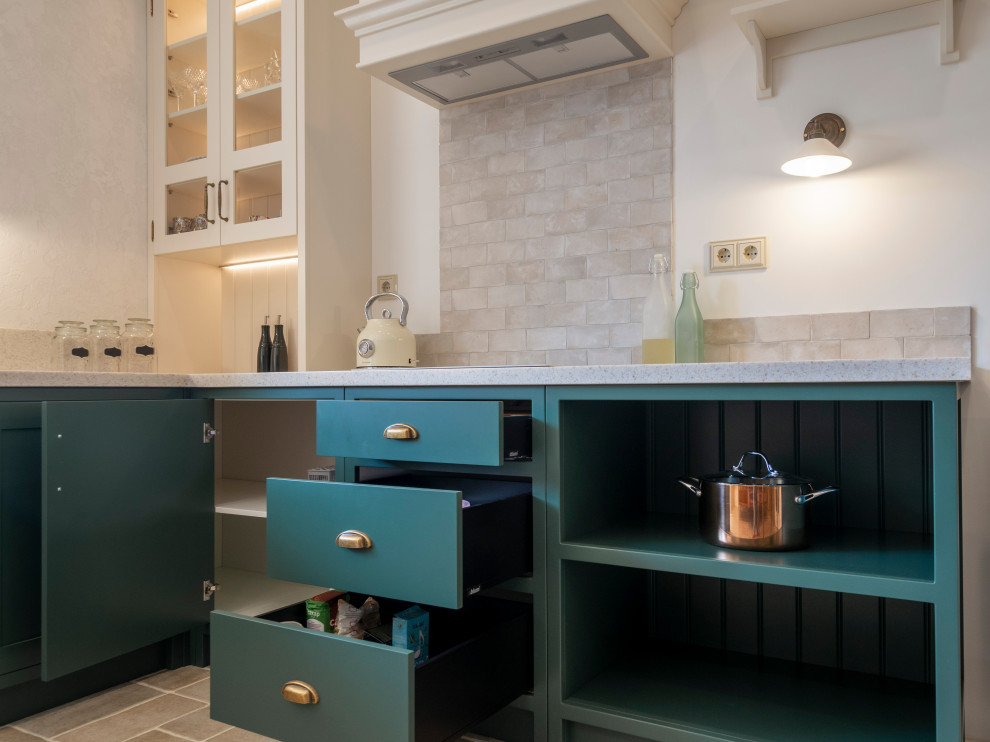 Элегантная кухня в неоклассическом стиле