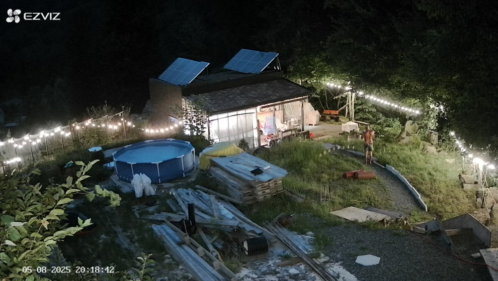 Обложка проекта: Дом у реки