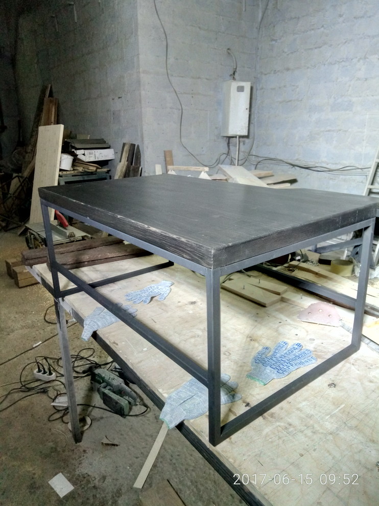 стол журнальный лофт