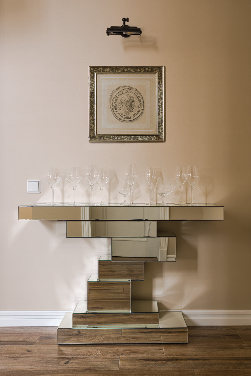 Немного солнца в холодной воде. Реализация