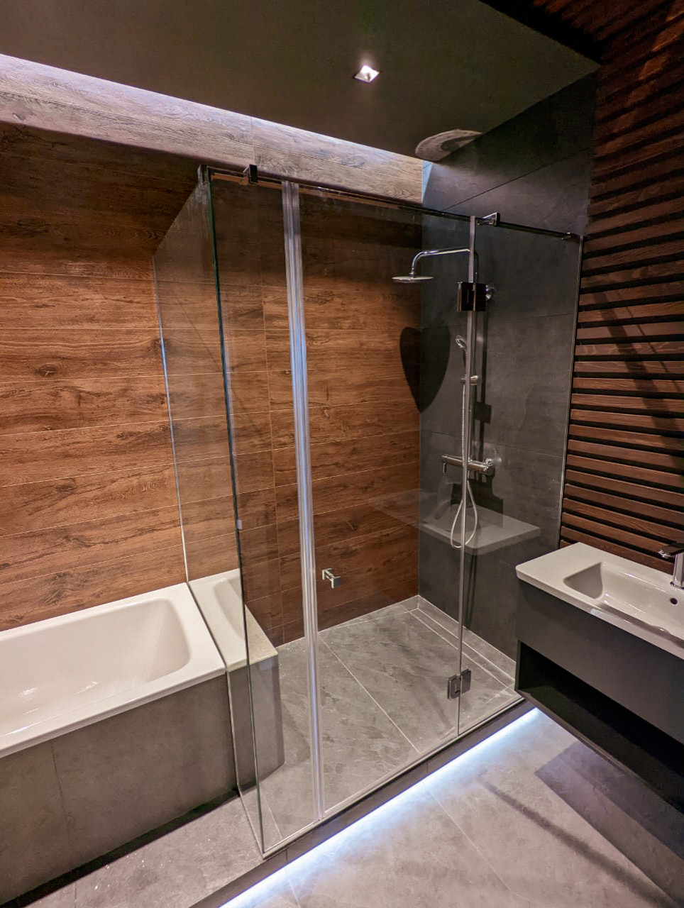 Душевые перегородки