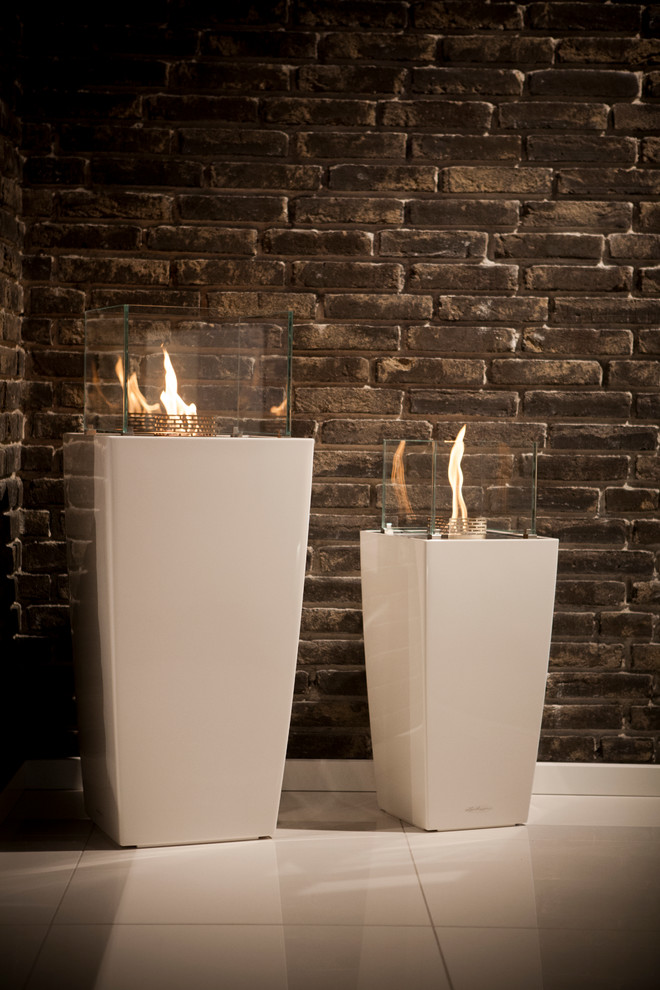 Гостиная. Камин (Биокамин) Decoflame