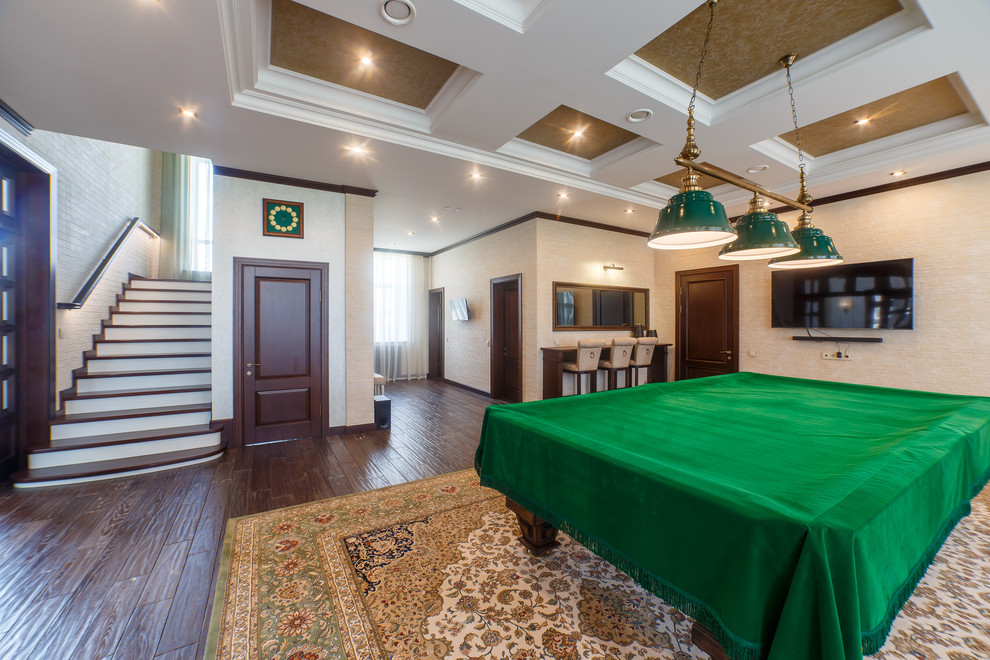 Интерьер загородного дома с двусветным пространством