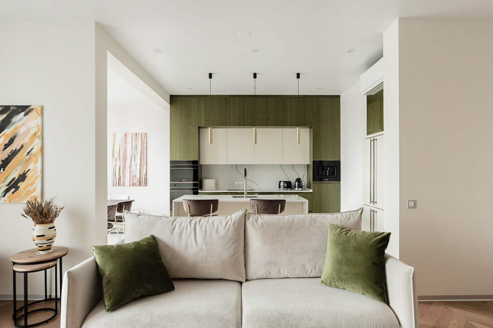 Макаровский 4