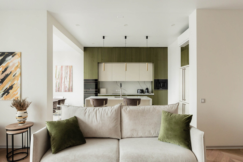 Макаровский 4