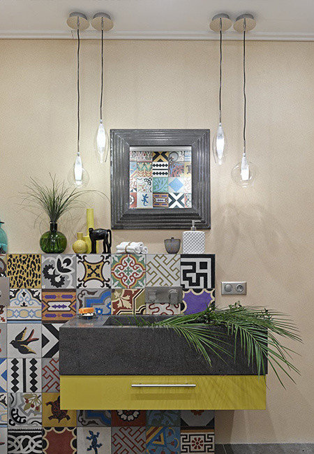 "Красочная геометрия ндбеле"