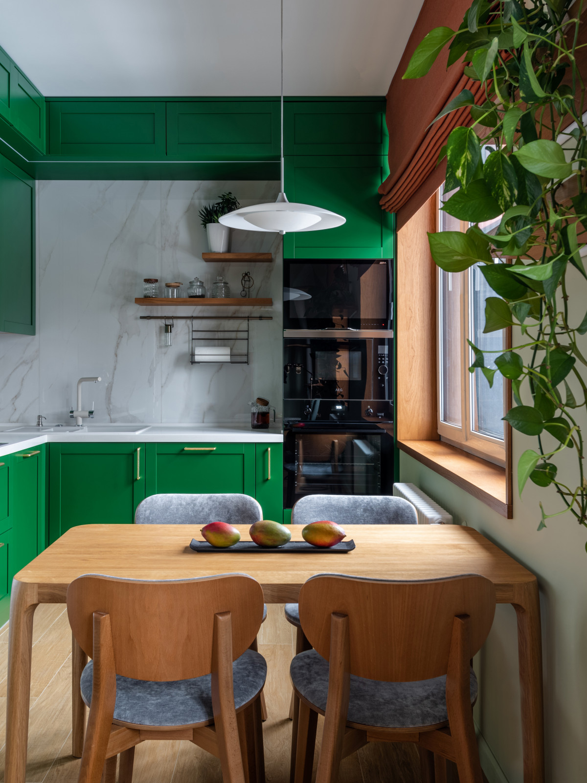 Эмоции и дизайн 2022