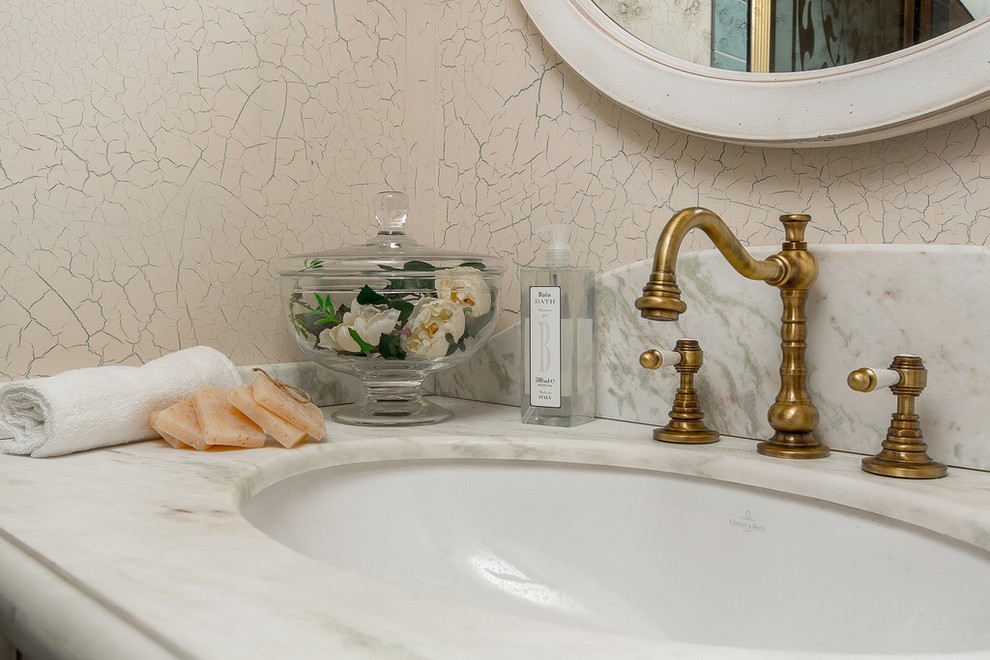 Продолжение истории.........