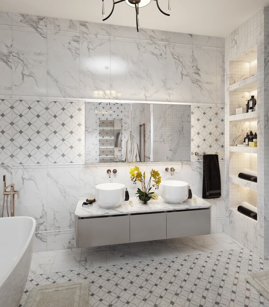 Сталинка на Ломоносовском. Дизайн ванной комнаты в парижском стиле