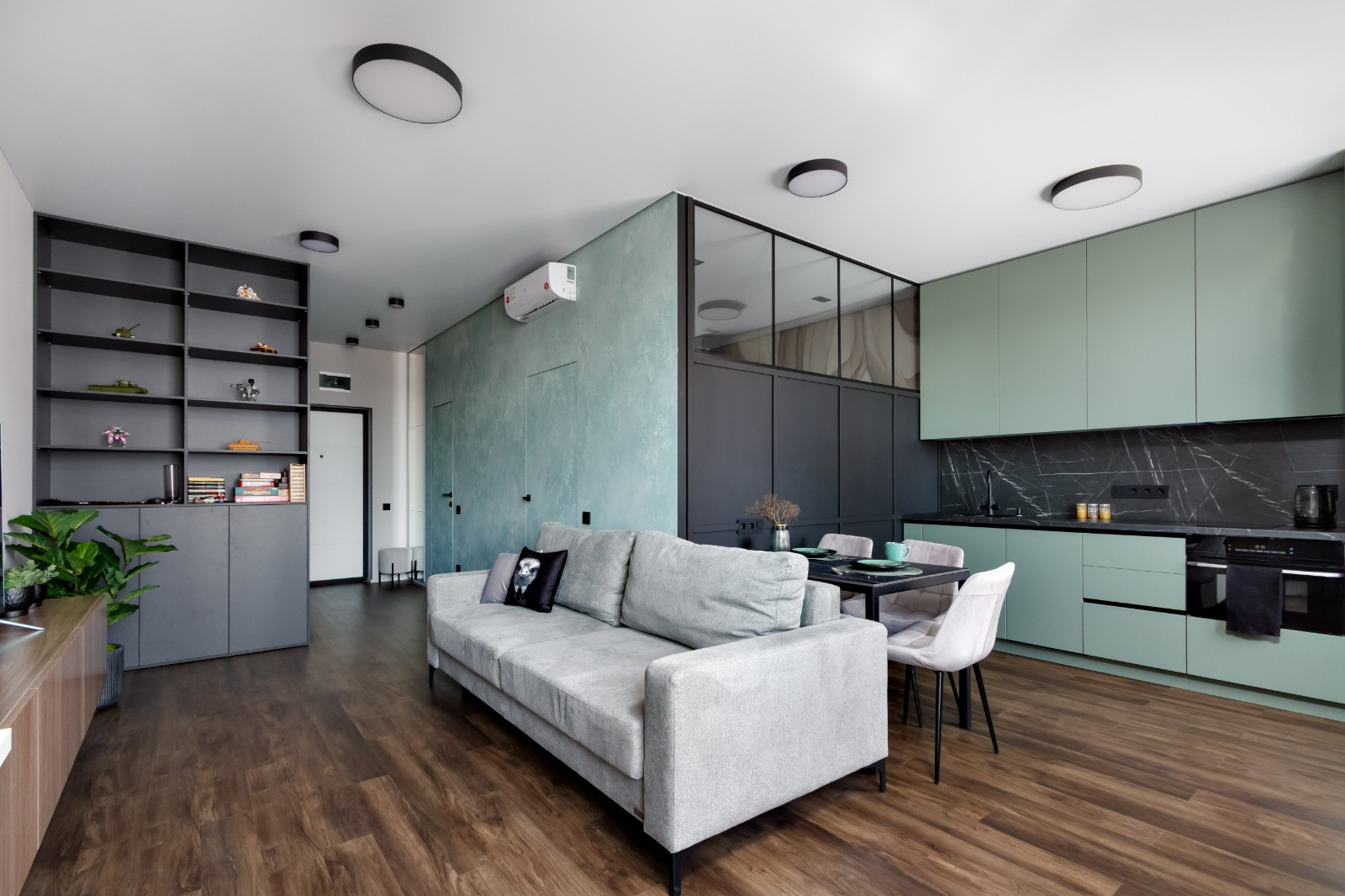 Тихомиров 0906