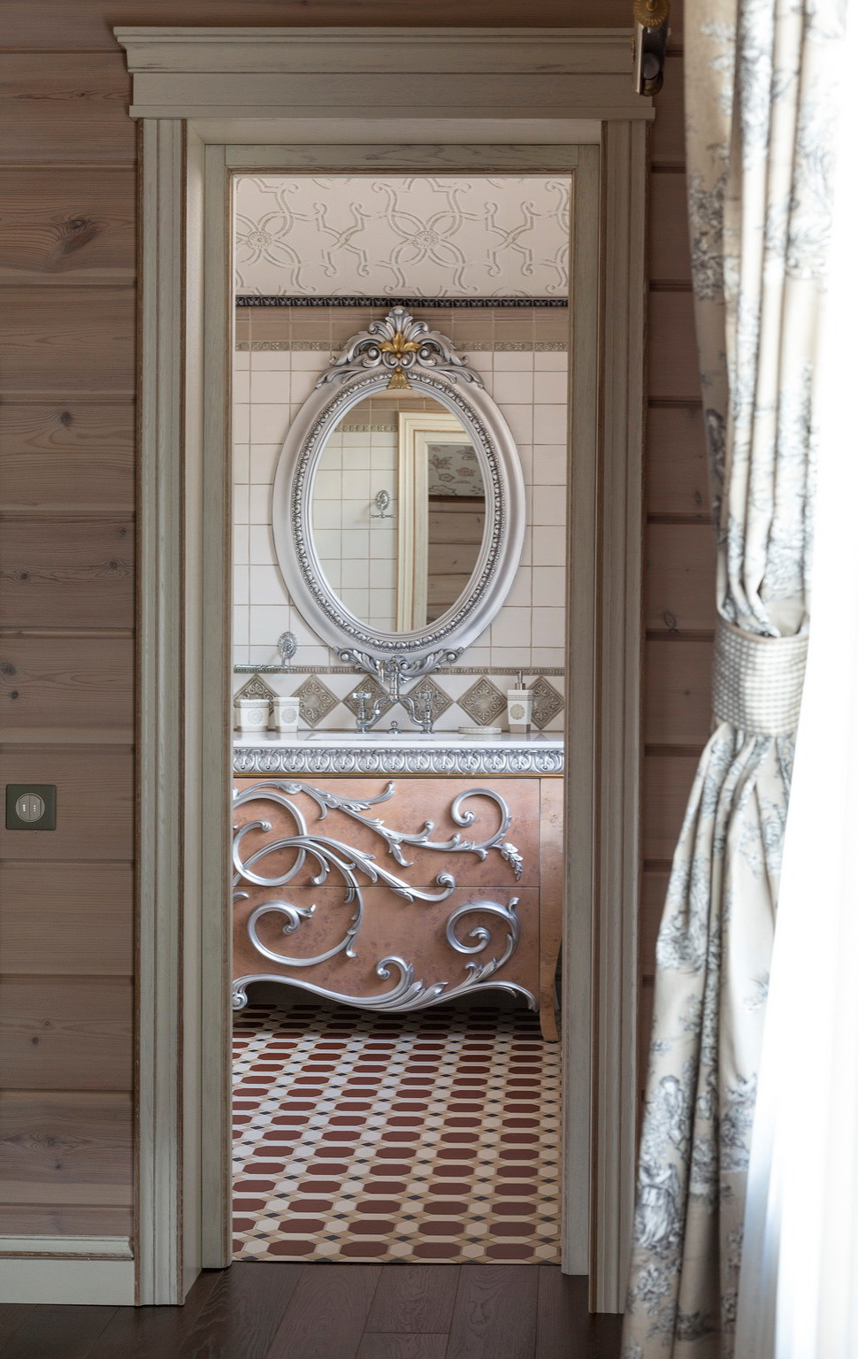 Дом из клееного бруса для большой семьи.