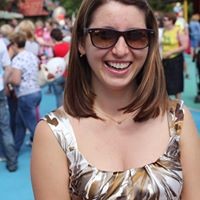 Марина Попова