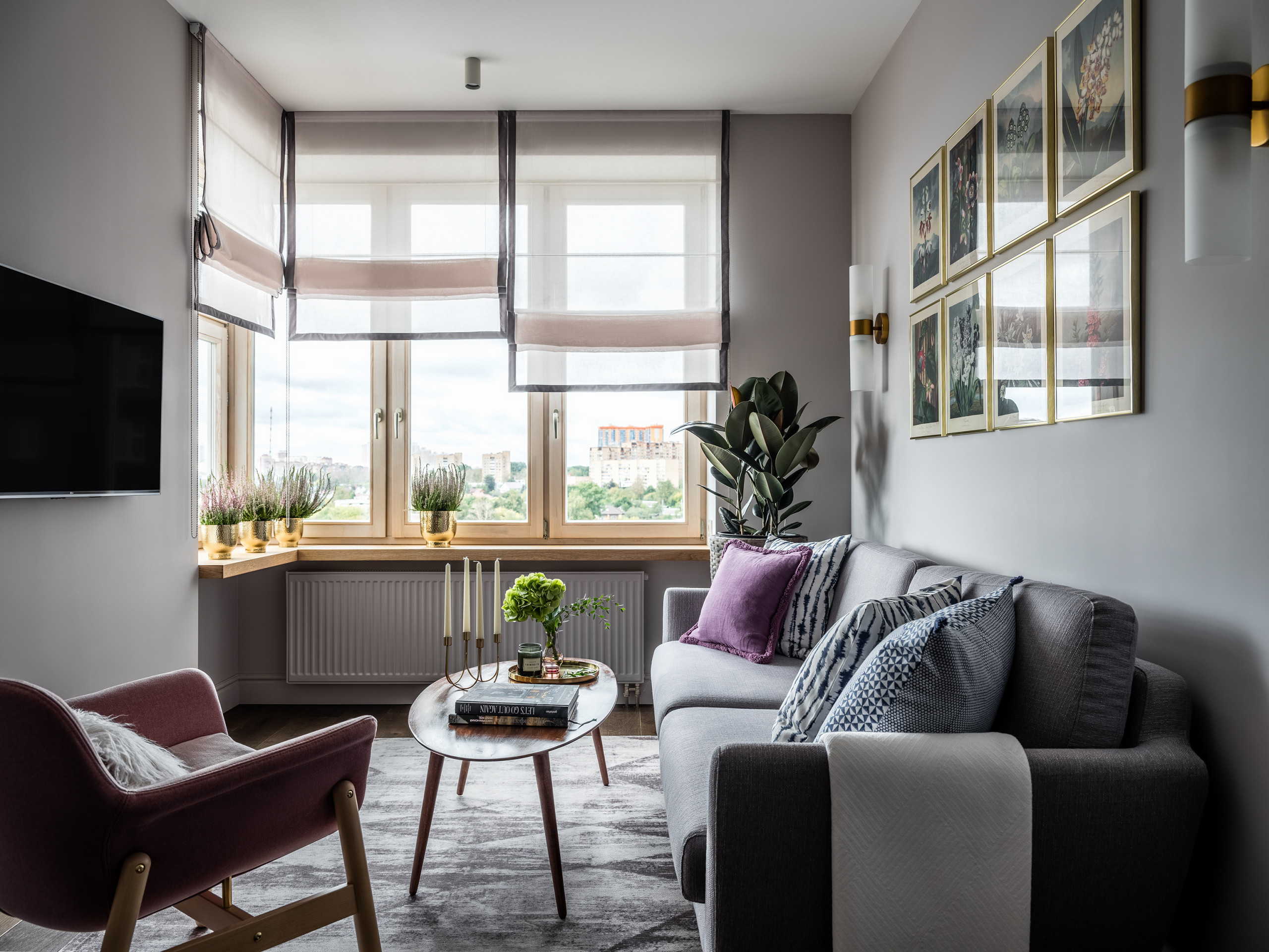 Поиск планировки: «Однушка» с кухней в коридоре и зоной для йоги