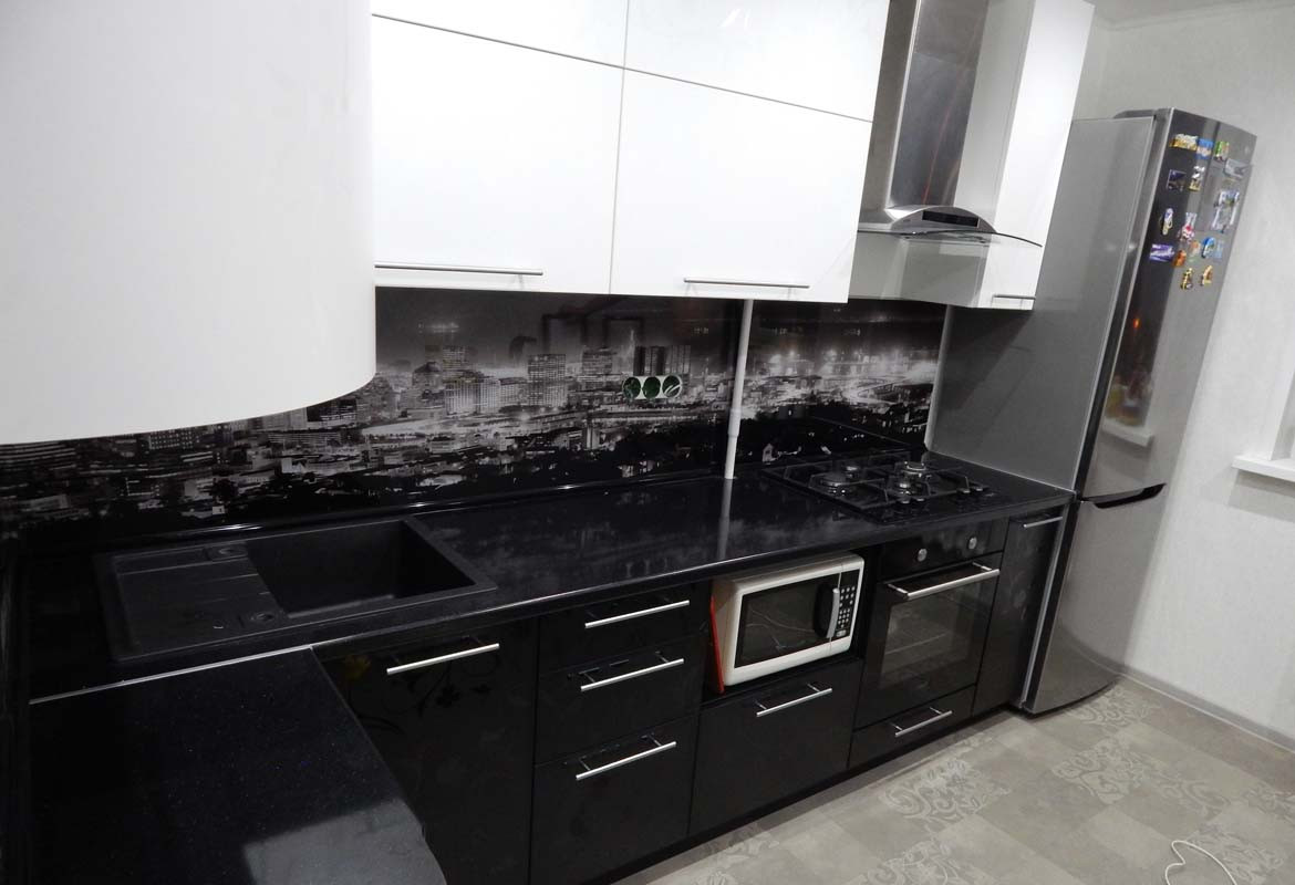 Кухни с фасадами из пластика