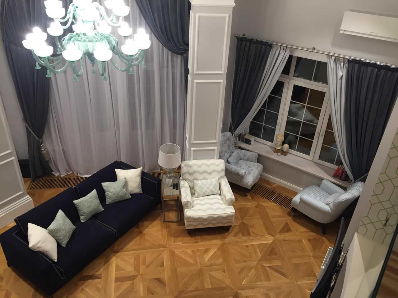 Анна Зиновьева