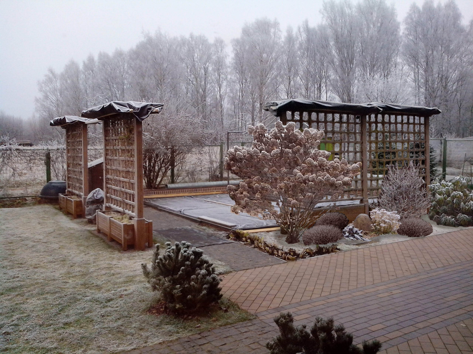 Уход за участками и проектирование