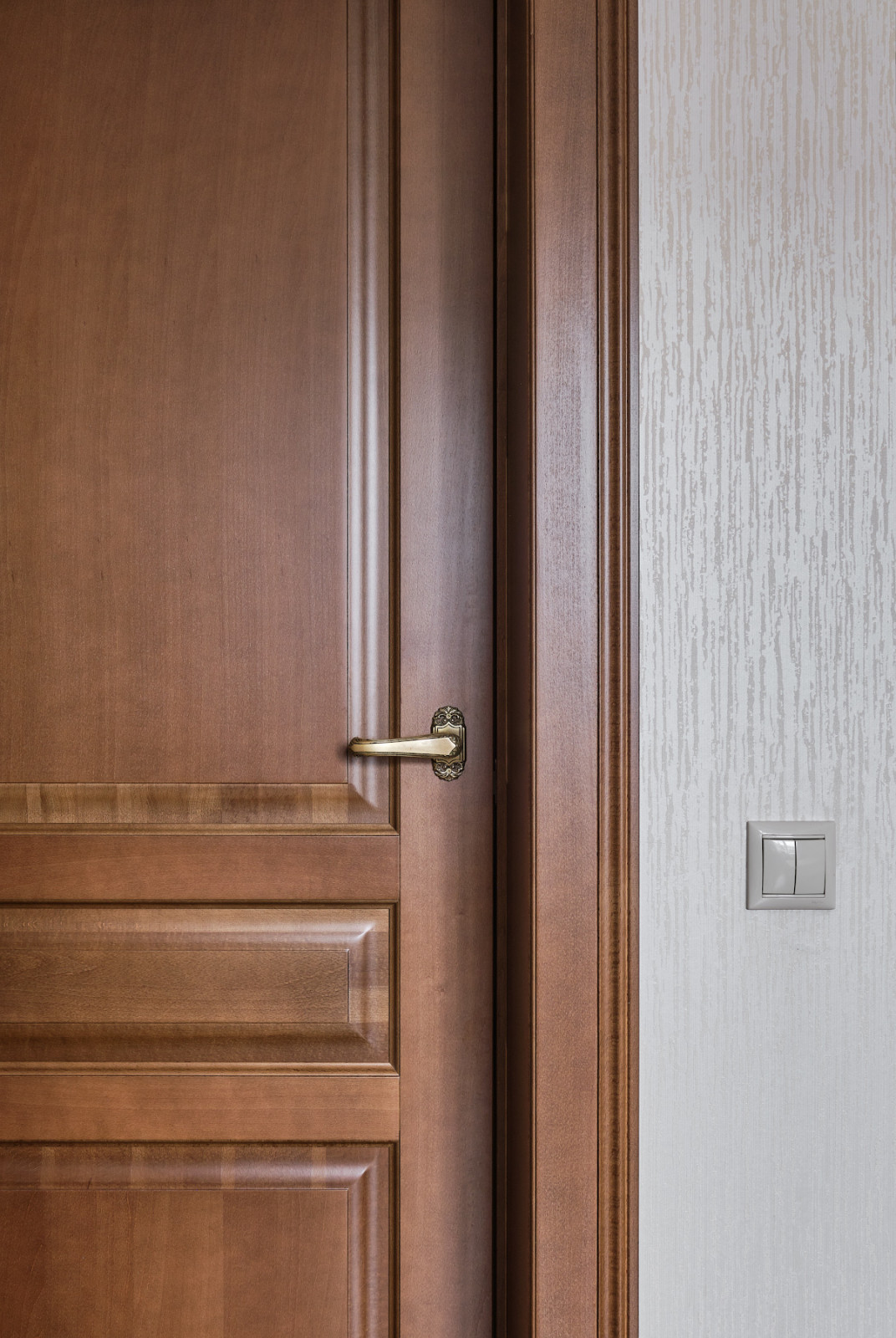 Обложка проекта: Модели Стимул и Премьер в отделке Ольха Орех