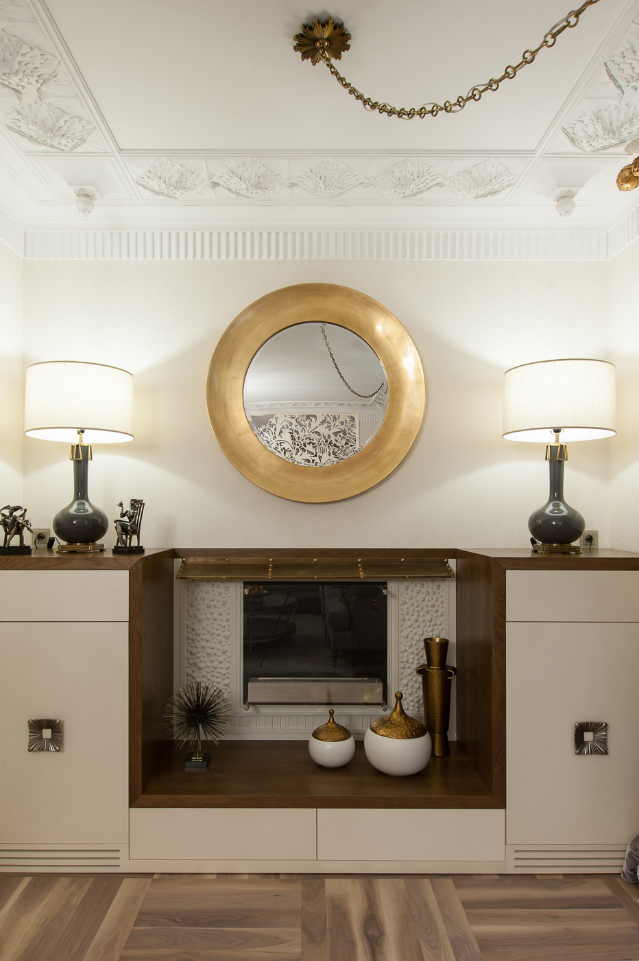 Просторная квартира на Васильевском острове