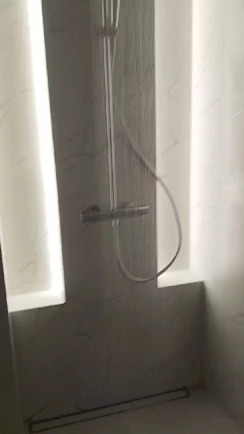 d65a3e32-45d4-4d32-a9ec-4b23ef80949b.mp4