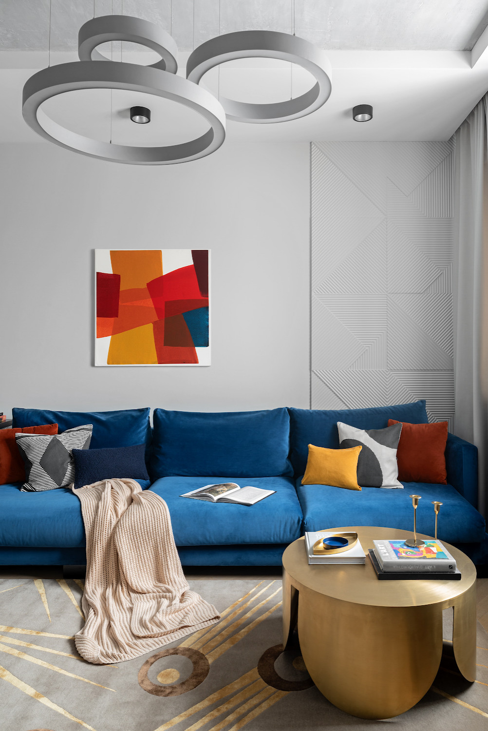 Houzz тур: Квартира для большой семьи дизайнера