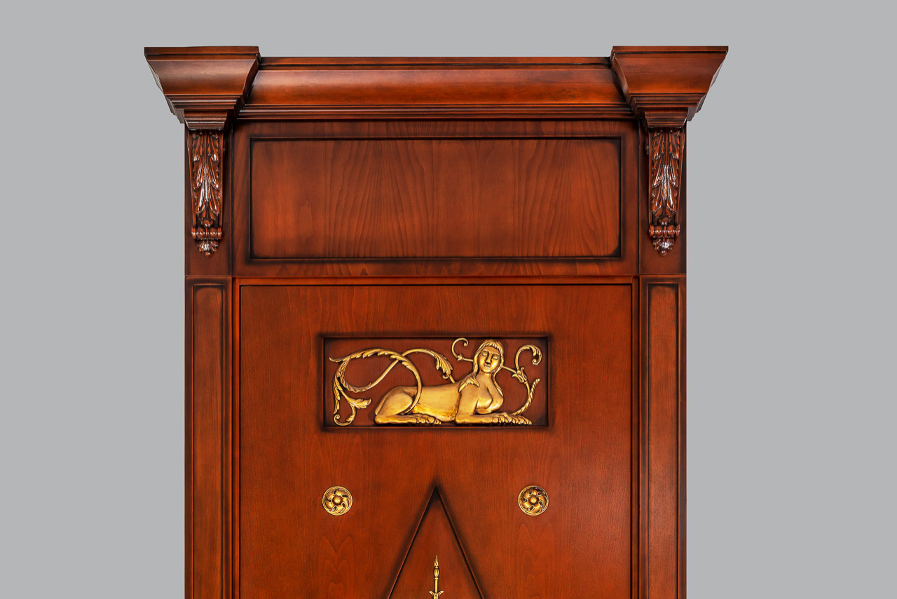 Мебель в русском стиле