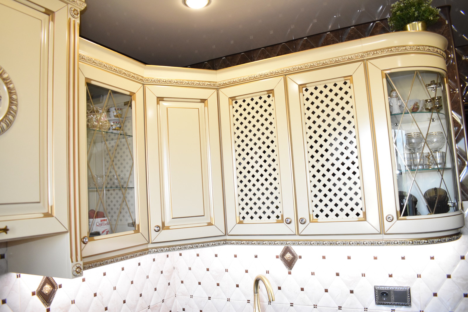 Кухня из массива бука, модель ЭКО