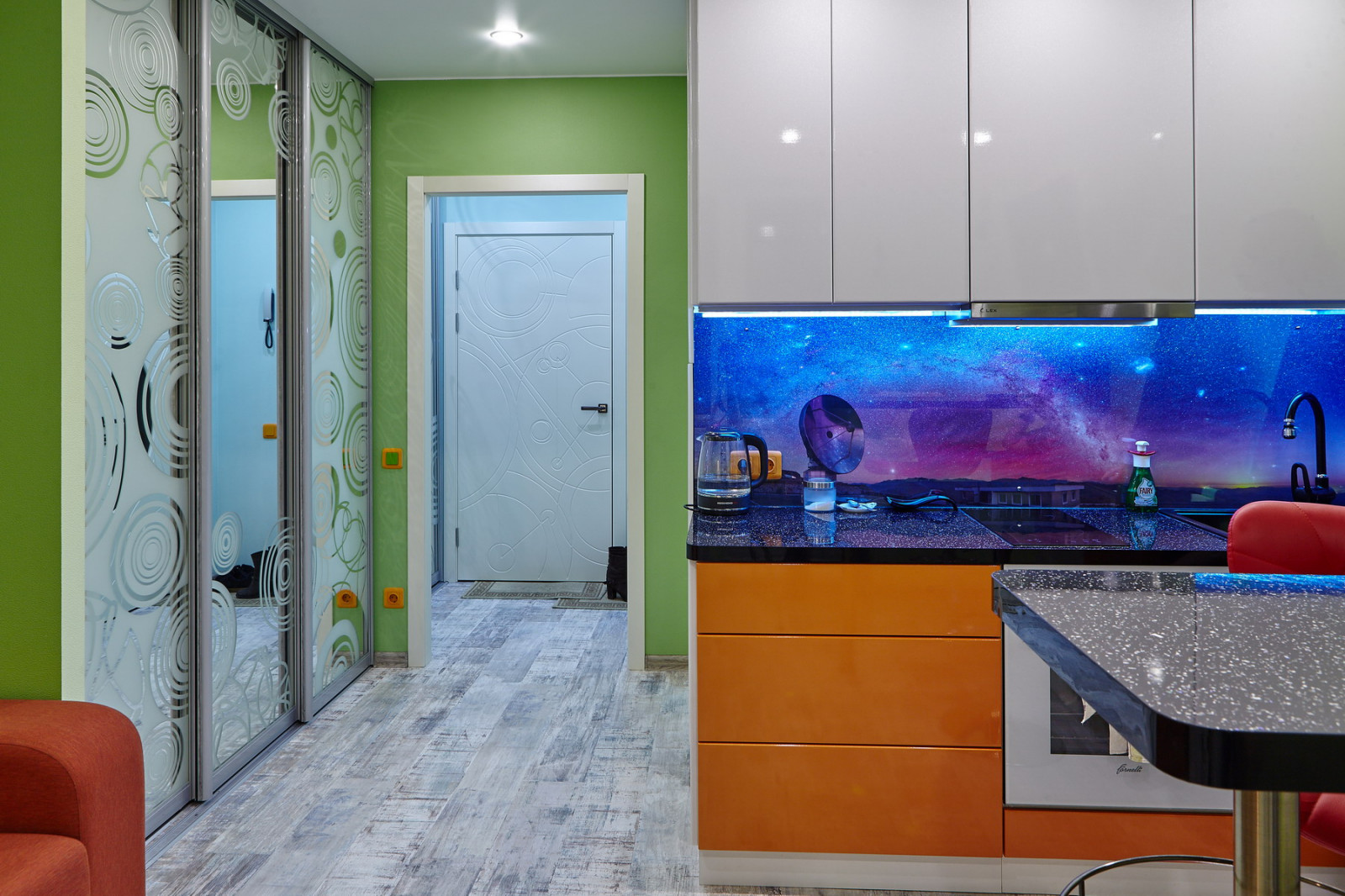 Маленькая студия в Девяткино