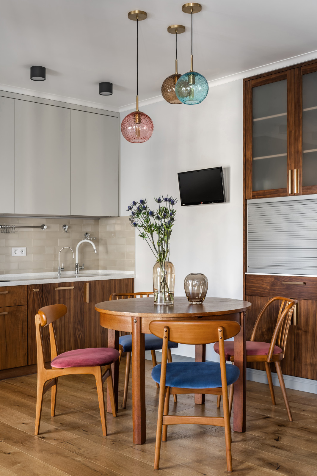 Houzz тур: 38 кв.м — студия для взрослой пары