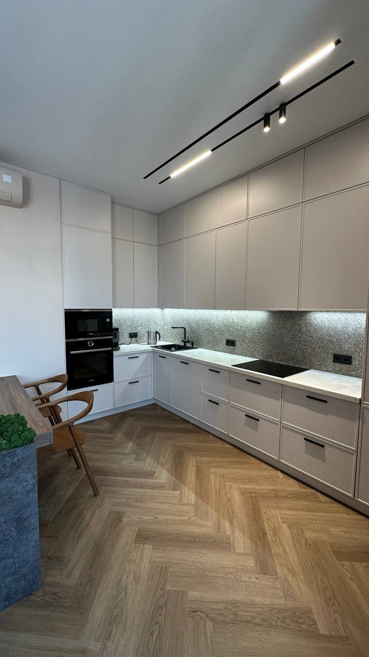 Двух комнатная квартира в стиле эко минимализм. 2023-24 г