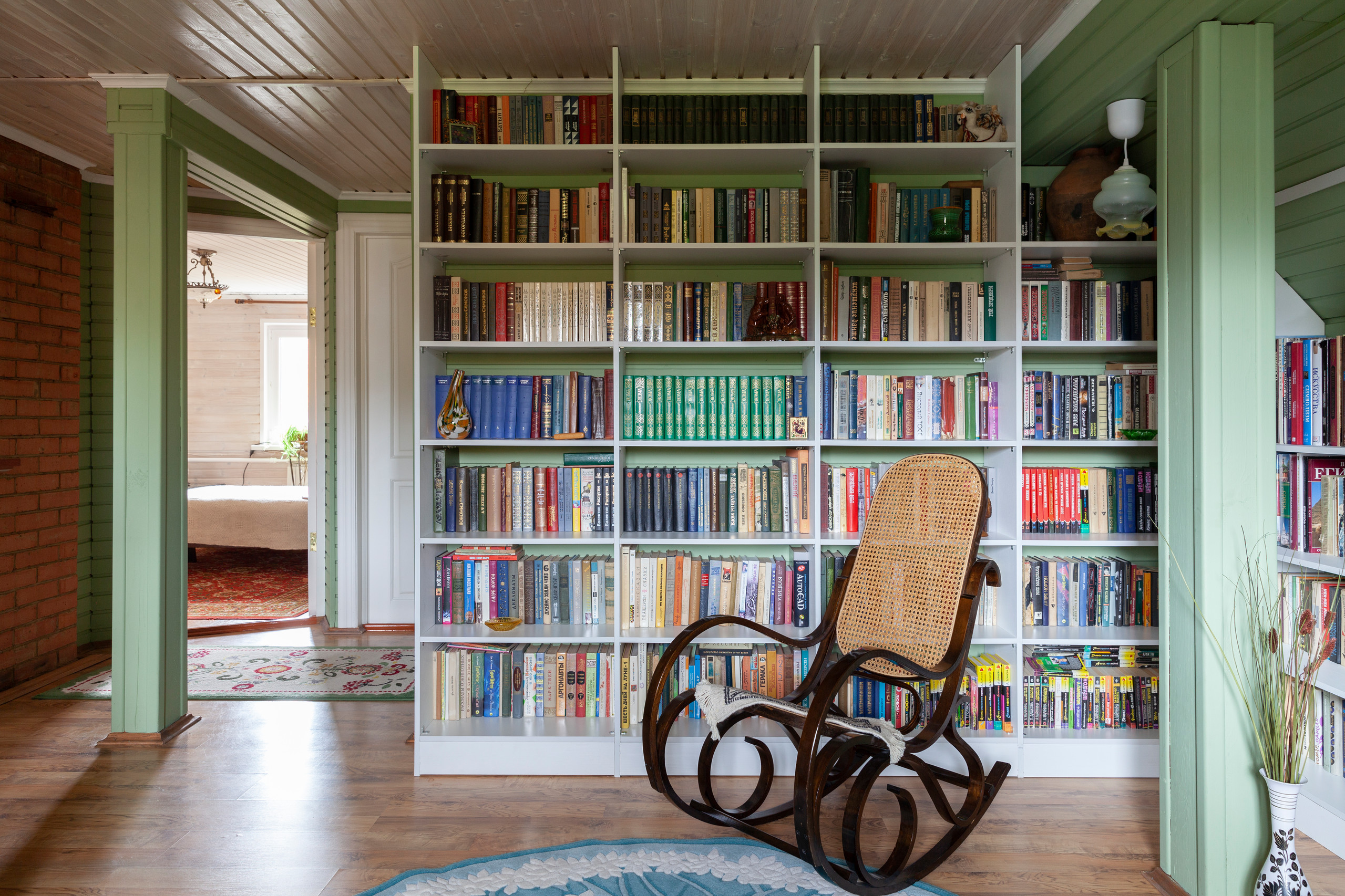 В гостях: У юного ценителя антиквариата — теперь и на даче