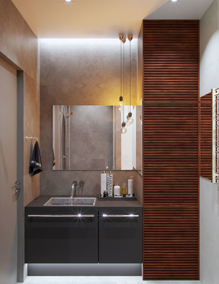 NOVOGORSK HOUSE III