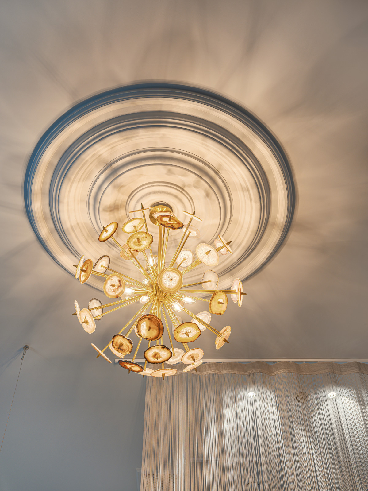 Реализация ресторана Seabass & Sauvignon