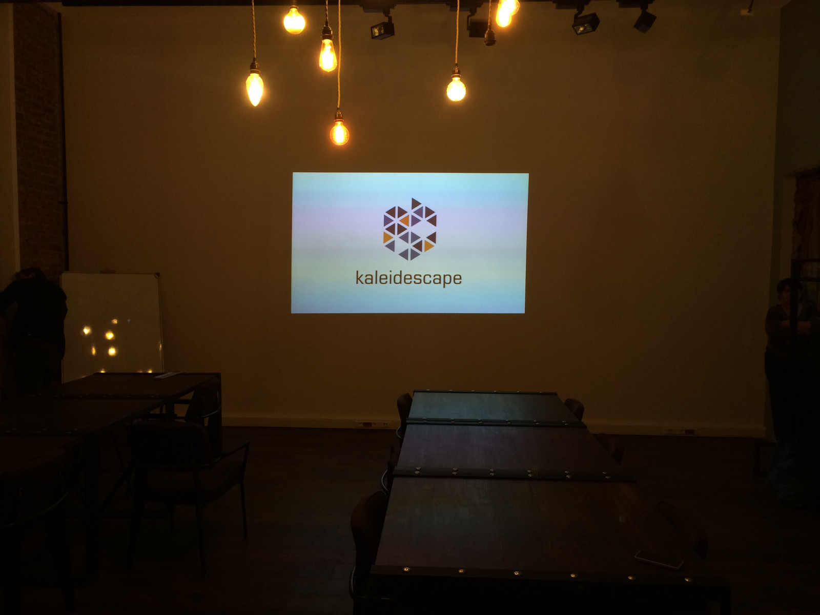 Шоурум студии светодизайна LiDS