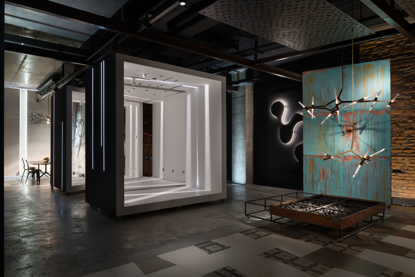 Галерея гаражного дизайна «Тіні та відтінки»