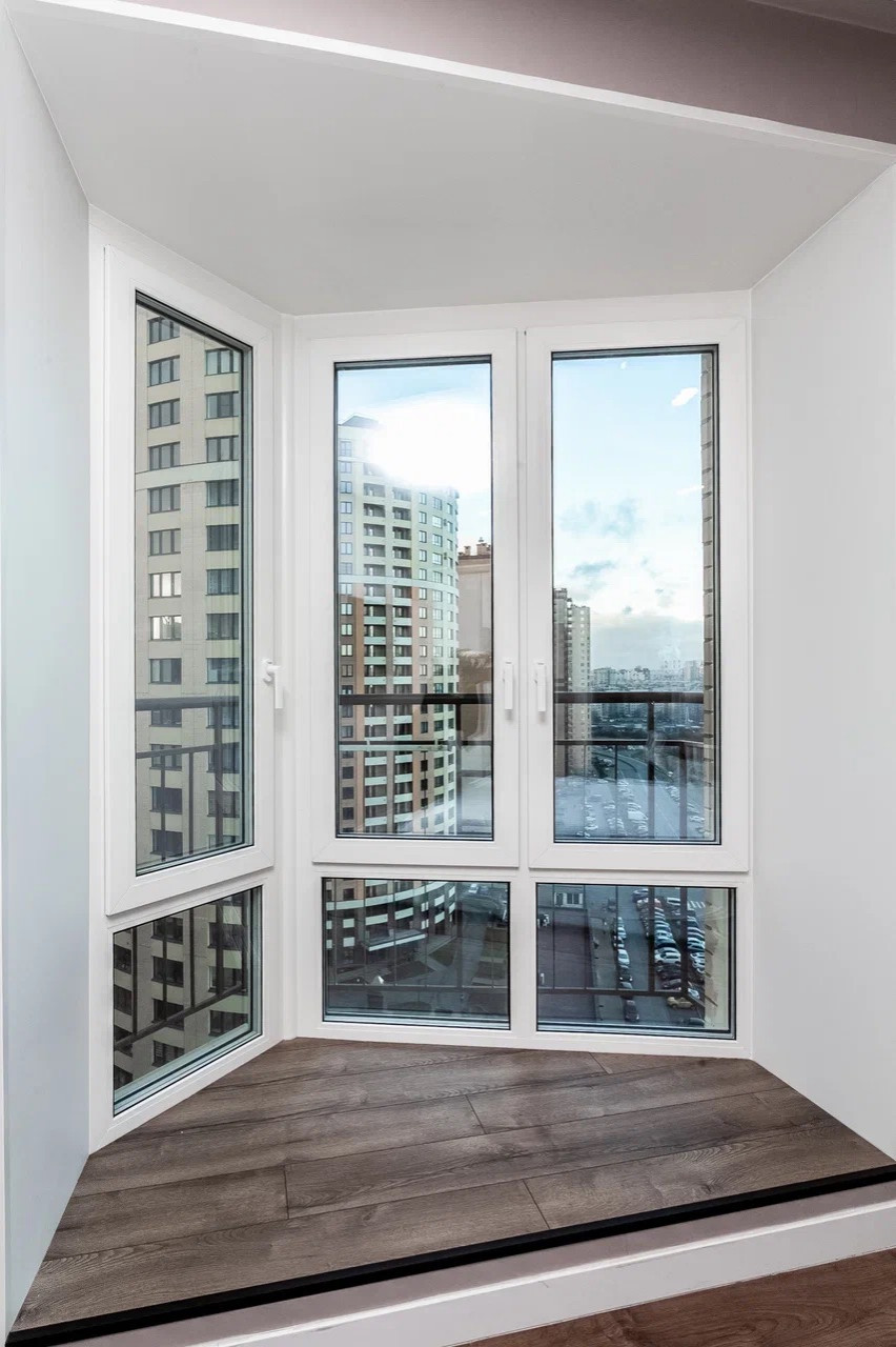 Остекление Балконов и лоджий с отделкой