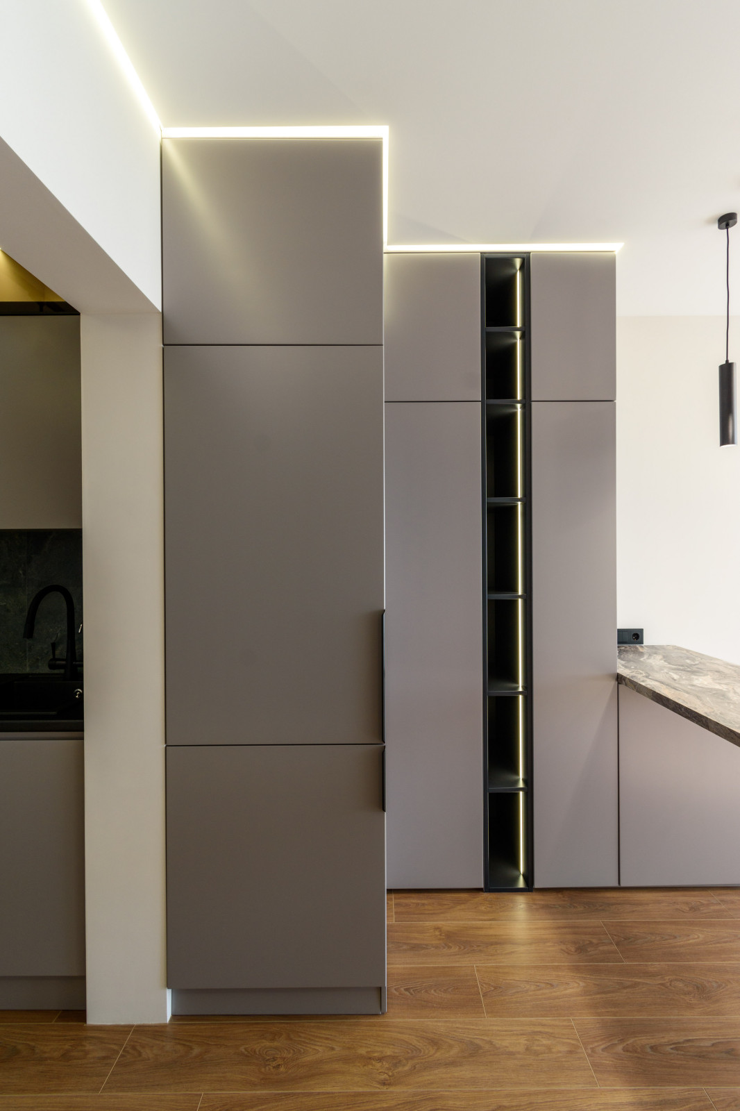 Студия в современном, минималистичном стиле