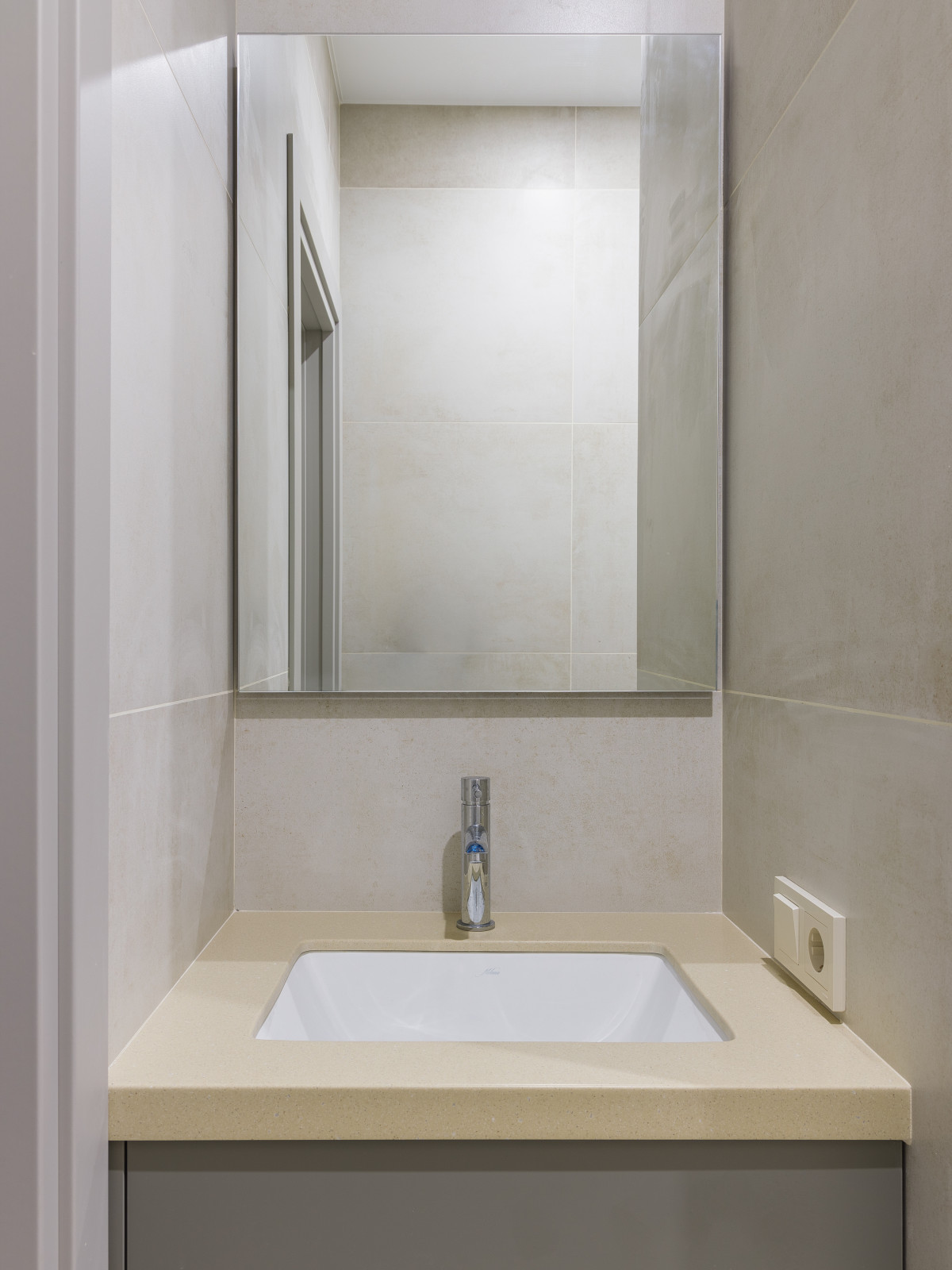 2х-комнатная квартира в современной классике и минимализме