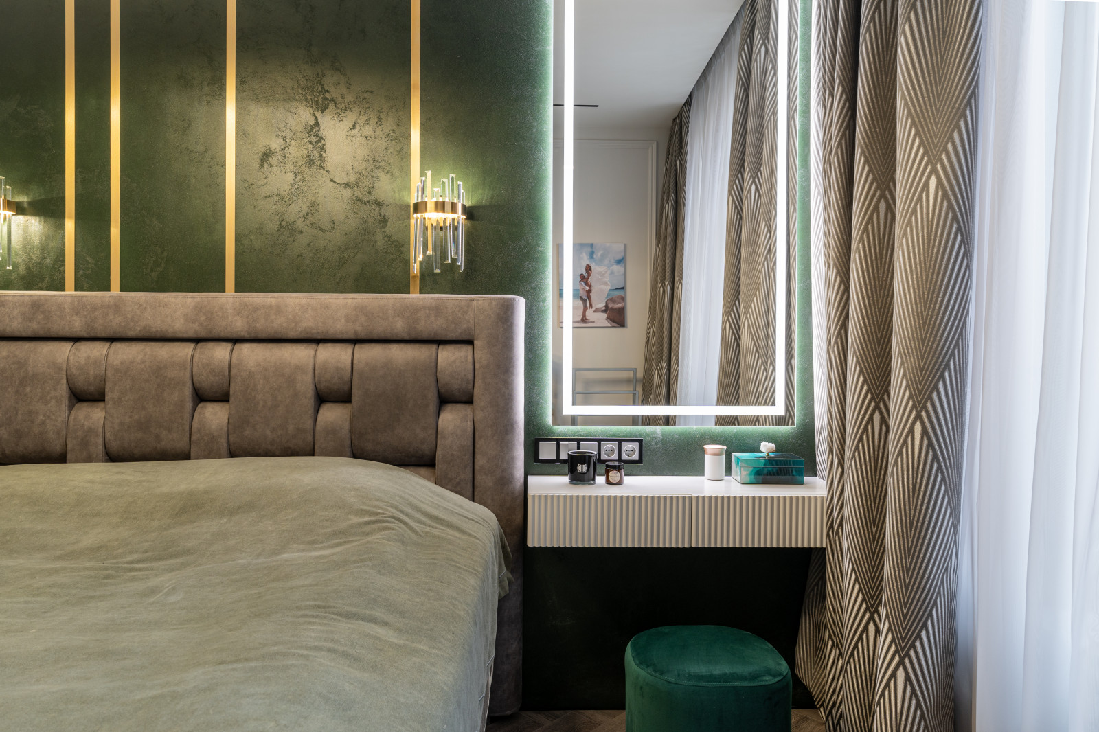 Дизайнерский интерьер московской квартиры 64 м2 ""