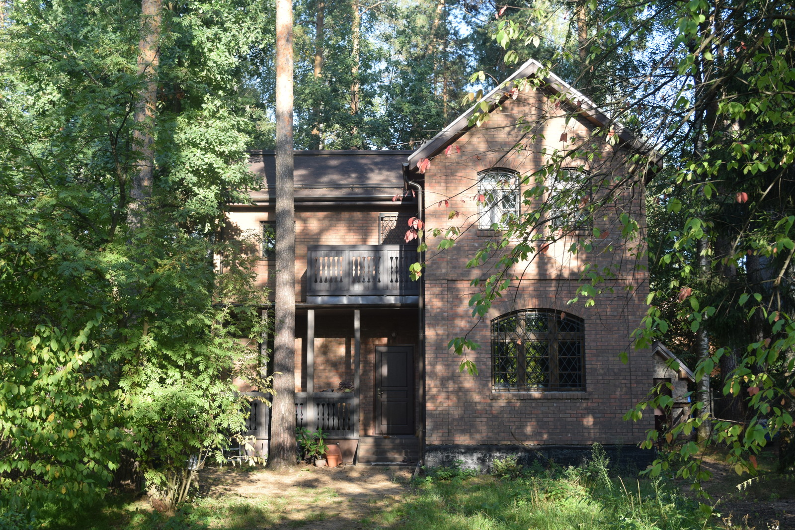 Антон Волков