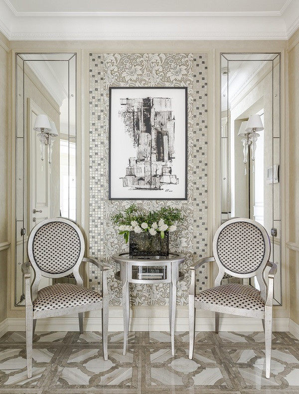 Картины в прихожей