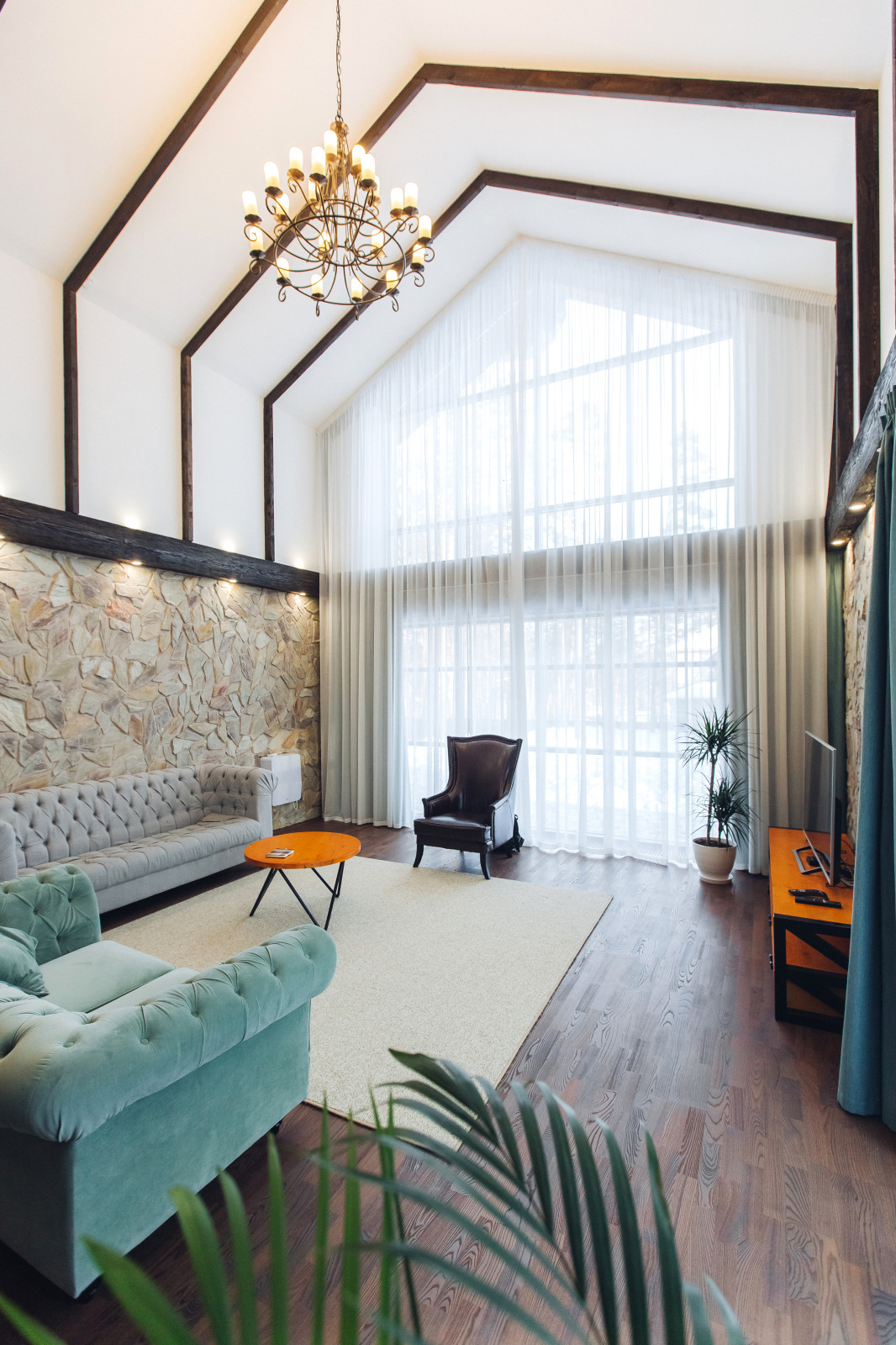 Светлый дом