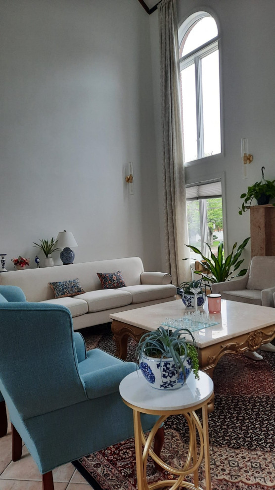 Transitional house decoration