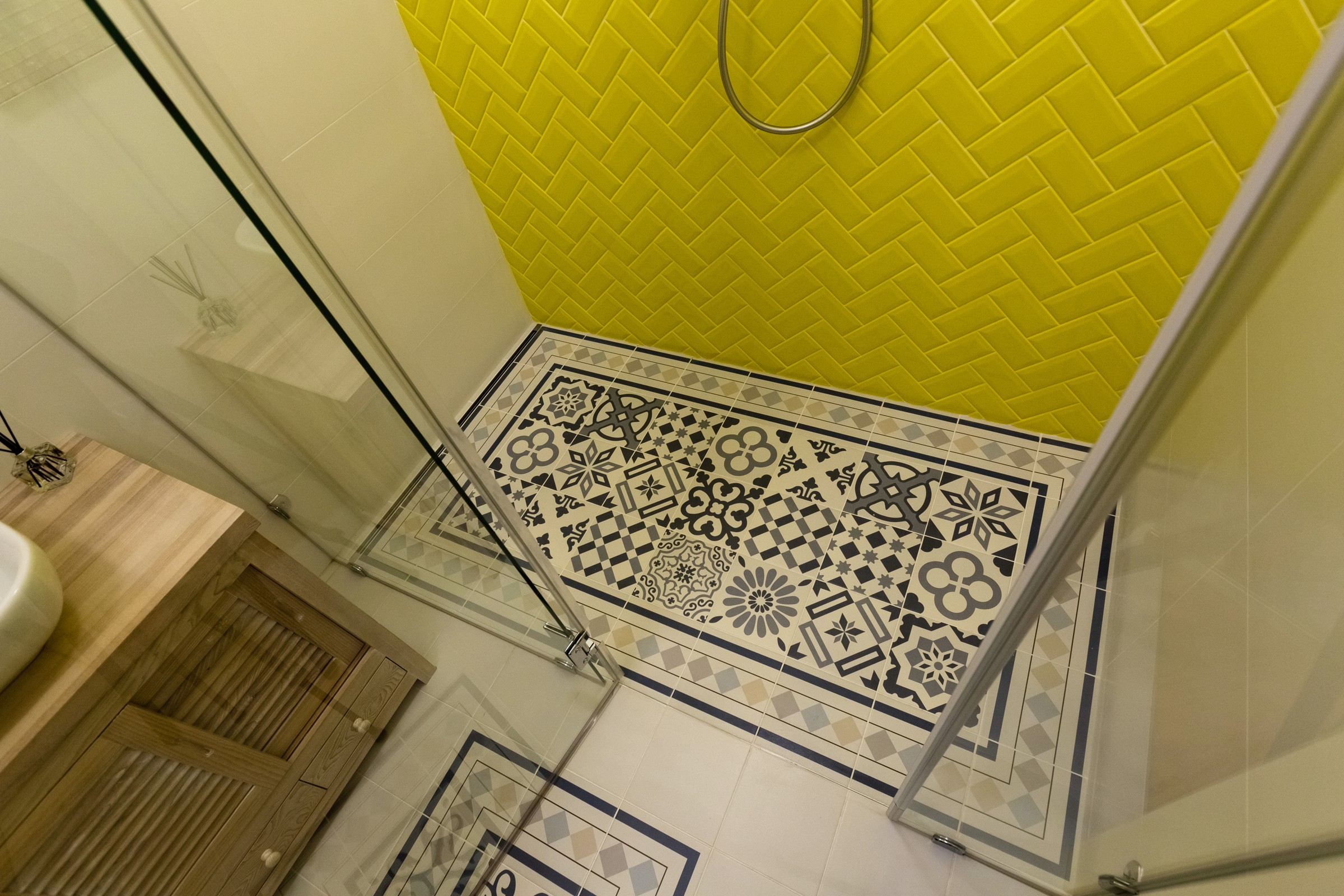 Столетова 7