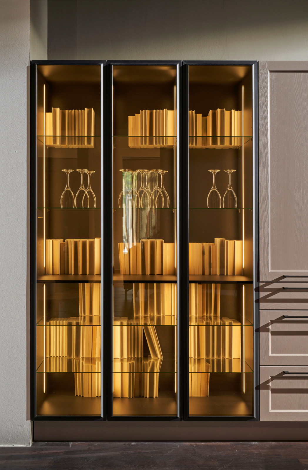 Lugano Lack / Legno - Eiche Sepia