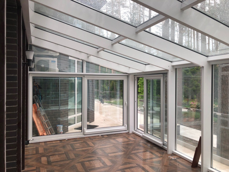 Зимний сад белый