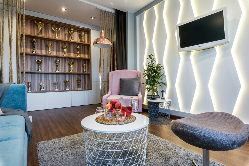 Обложка проекта: Световая панель Synthes в программе Школа ремонта