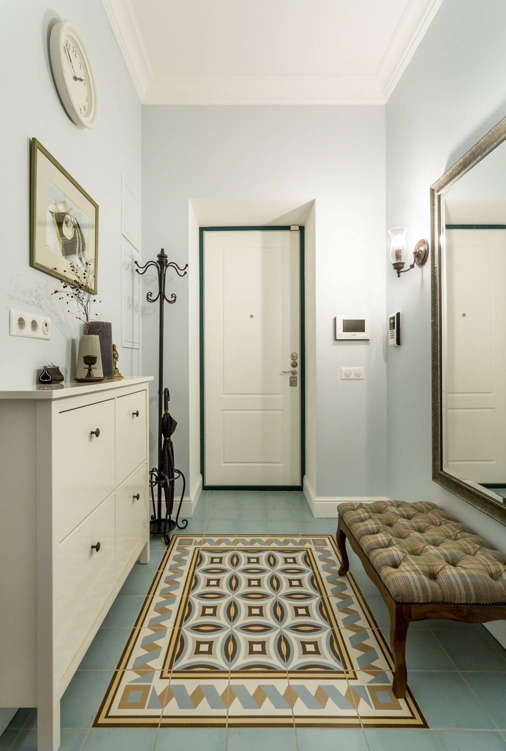 Обложка альбома: коридор