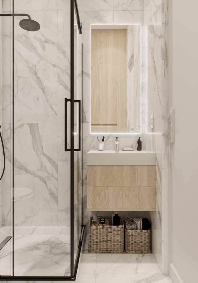 Graf Orlov. Small bathroom