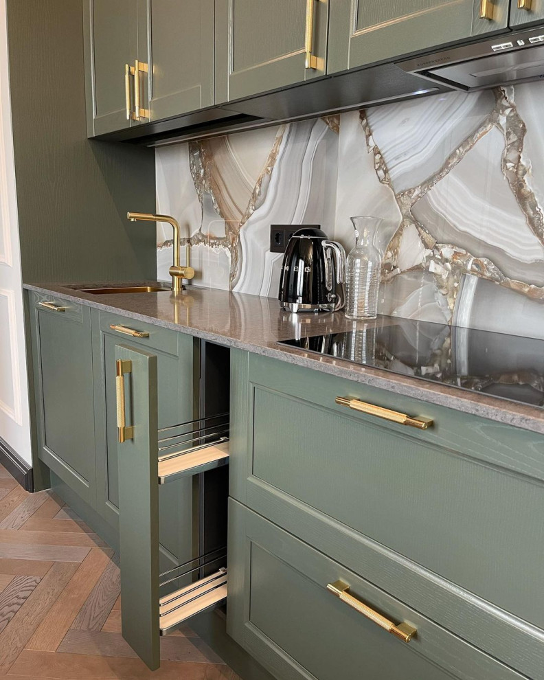 Кухня в цвете “Еловый лес”