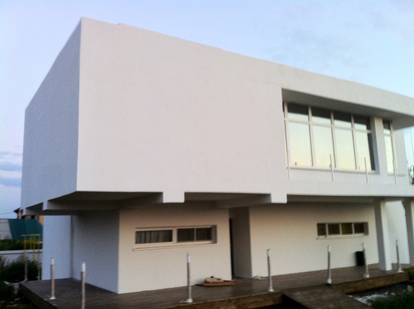 Белый дом в Новинках